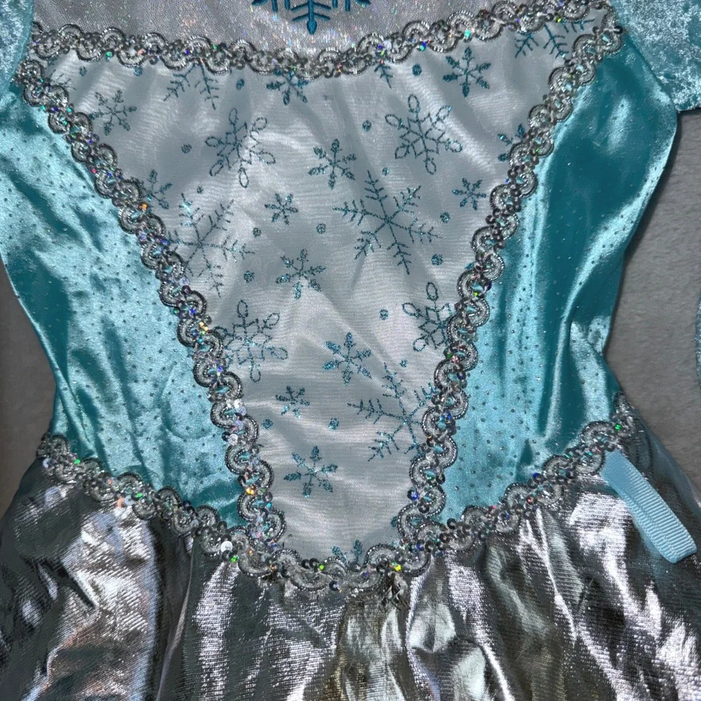 Disney Frozen Elsa Costume Sz 5-6 Velvet Dress Cape Halloween Dress Up Snowflake